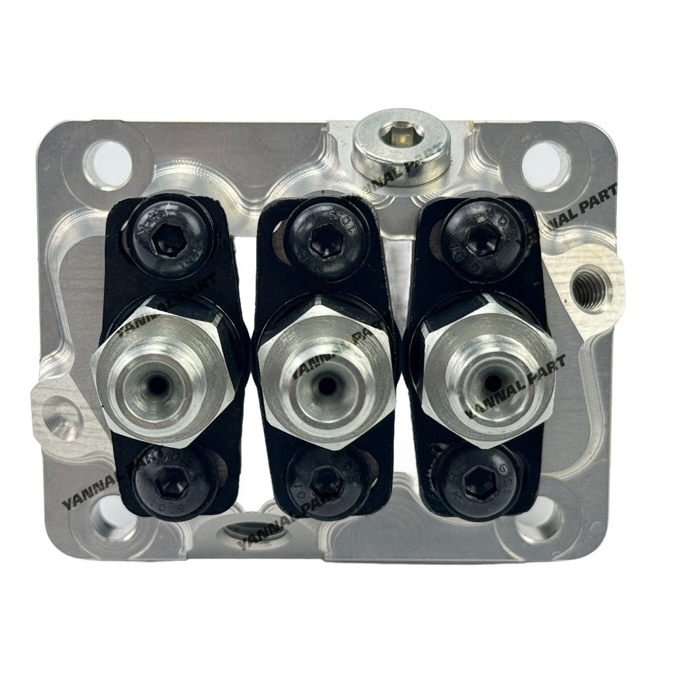 Injection Pump 16030-51011 Fit For Kubota D1105 Engine