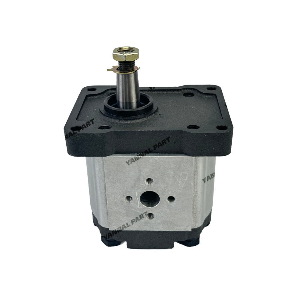 Hydraulic Pump 36500-82204 5179719 Fit for Kubota Engine Parts