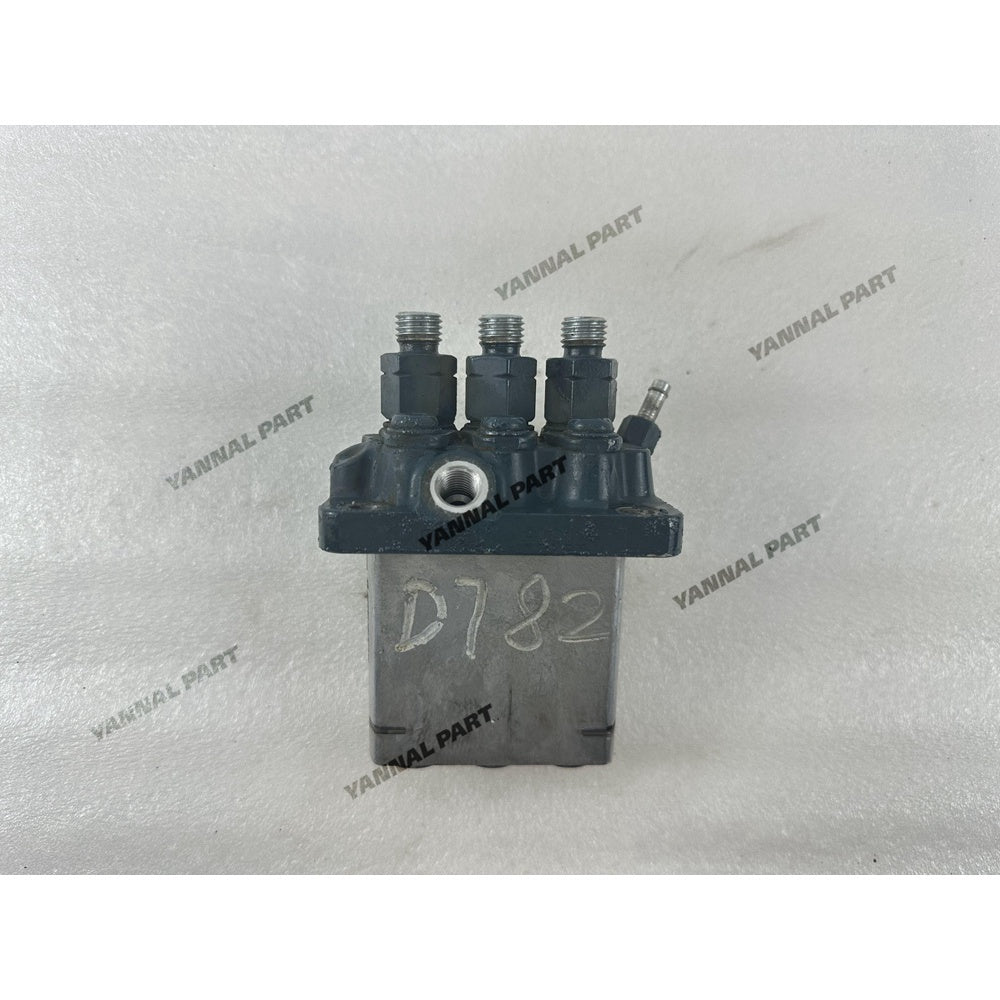 Fuel Injection Pump 16006-51012 Fit For Kubota D782 Engine