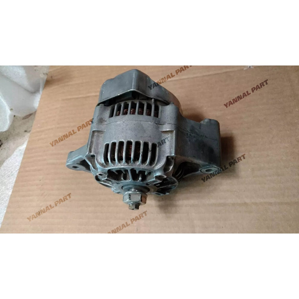 12V 50A Alternator 600-861-1611 for Komatsu Engine S4D95LE-3 SAA4D95LE-5 Wheel Loader WA100M-5 WA65-5 WA70-5 WA80-5 WA90-5