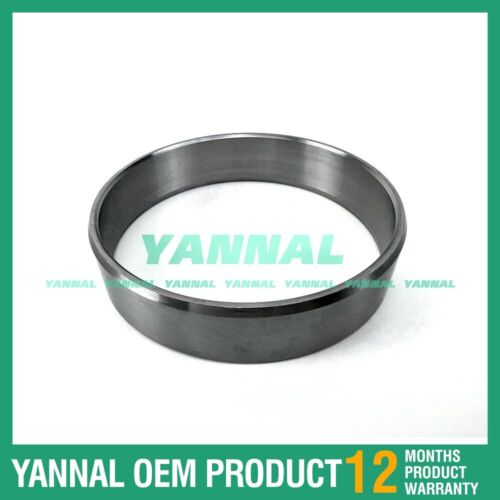 D722 Crankshaft Sleeve 19215-23280 For Kubota Excavator Parts