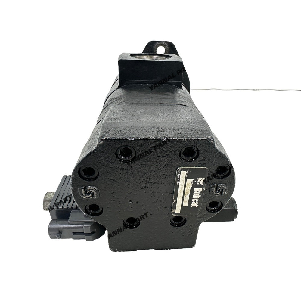 Hydraulic Pump 6686712 Fit For Bobcat Engine