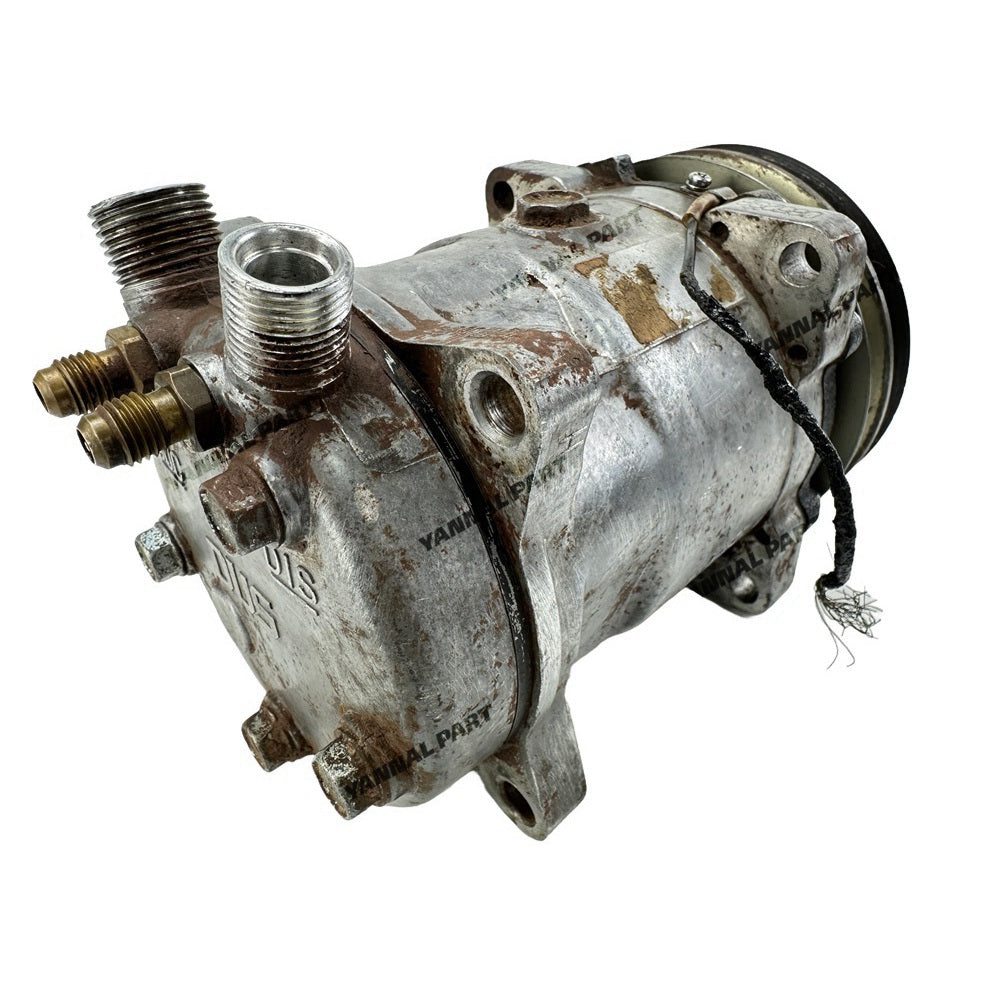 Air Conditioner Compressors Fit for Yanmar 4TNV106 Engine Parts