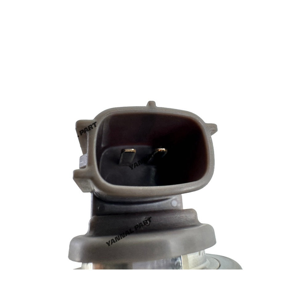 Injector 1J770-53074 1J770-53075 Fit for Kubota V3307 Engine Parts