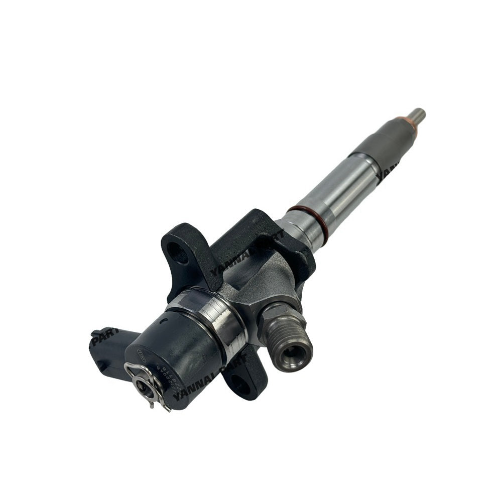 Injector 0445120048 ME226718 ME223749 ME222914 107755-0161 107755-0162 Fit for Mitsubishi 4M50 Engine Parts