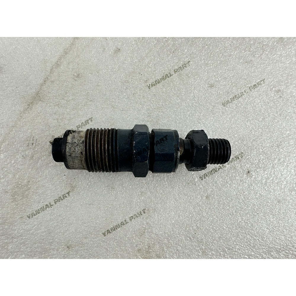 Fuel Injector 16871-53000 Fit For Kubota D782 Engine