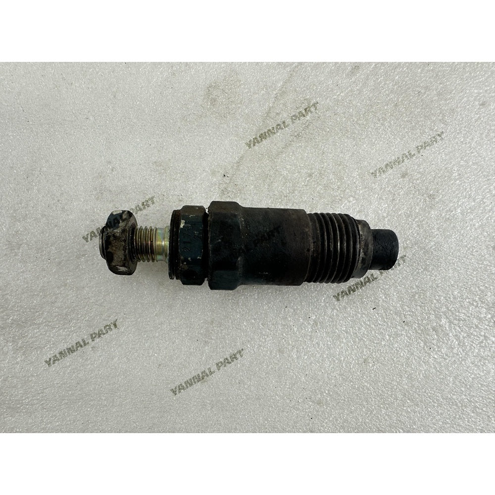 Fuel Injector 19202-5302-0 Fit For Kubota V1702 Engine