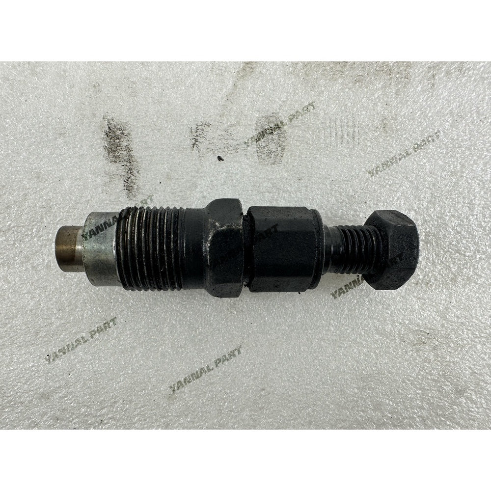 Fuel Injector 1C010-53900 Fit For Kubota V3300IDI Engine