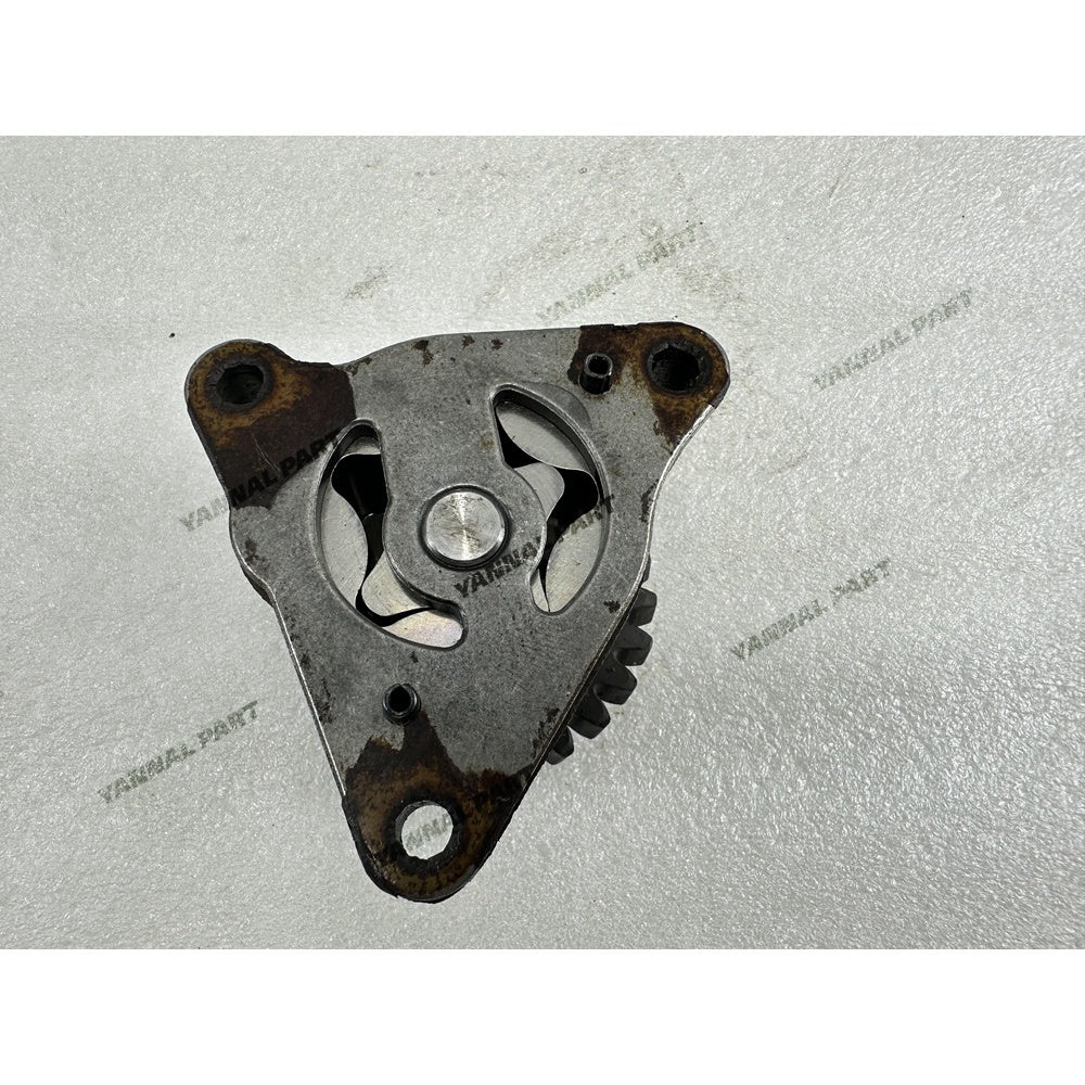 Oil Pump 119660-32001 Fit For Yanmar 3TNA72 Engine