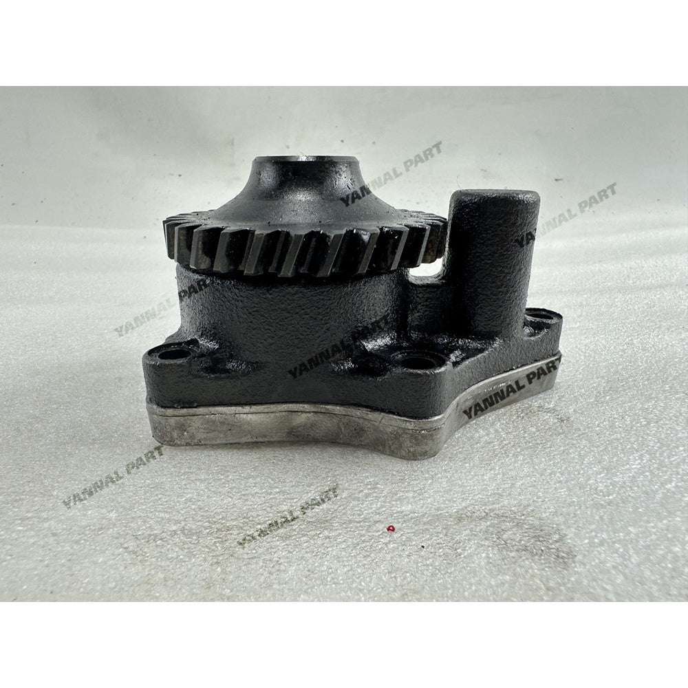 Oil Pump 129001-32001 Fit For Yanmar 3TNV82 Engine