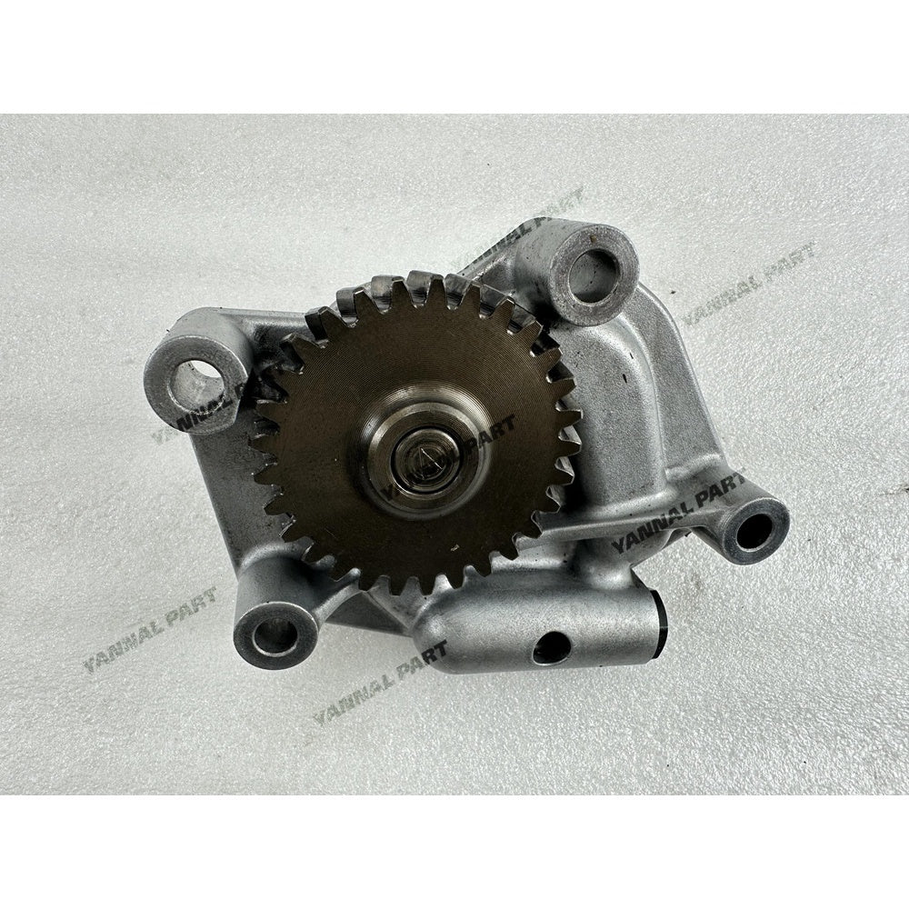 Oil Pump 123900-32001 Fit For Yanmar 4TNV106 Engine