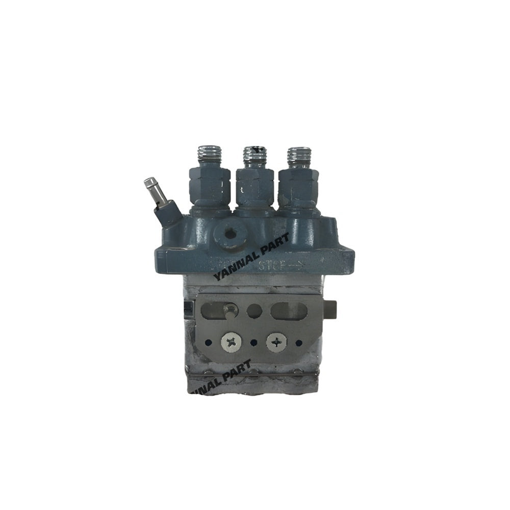 Fuel Injection Pump 16006-51012 Fit For Kubota D782 Engine