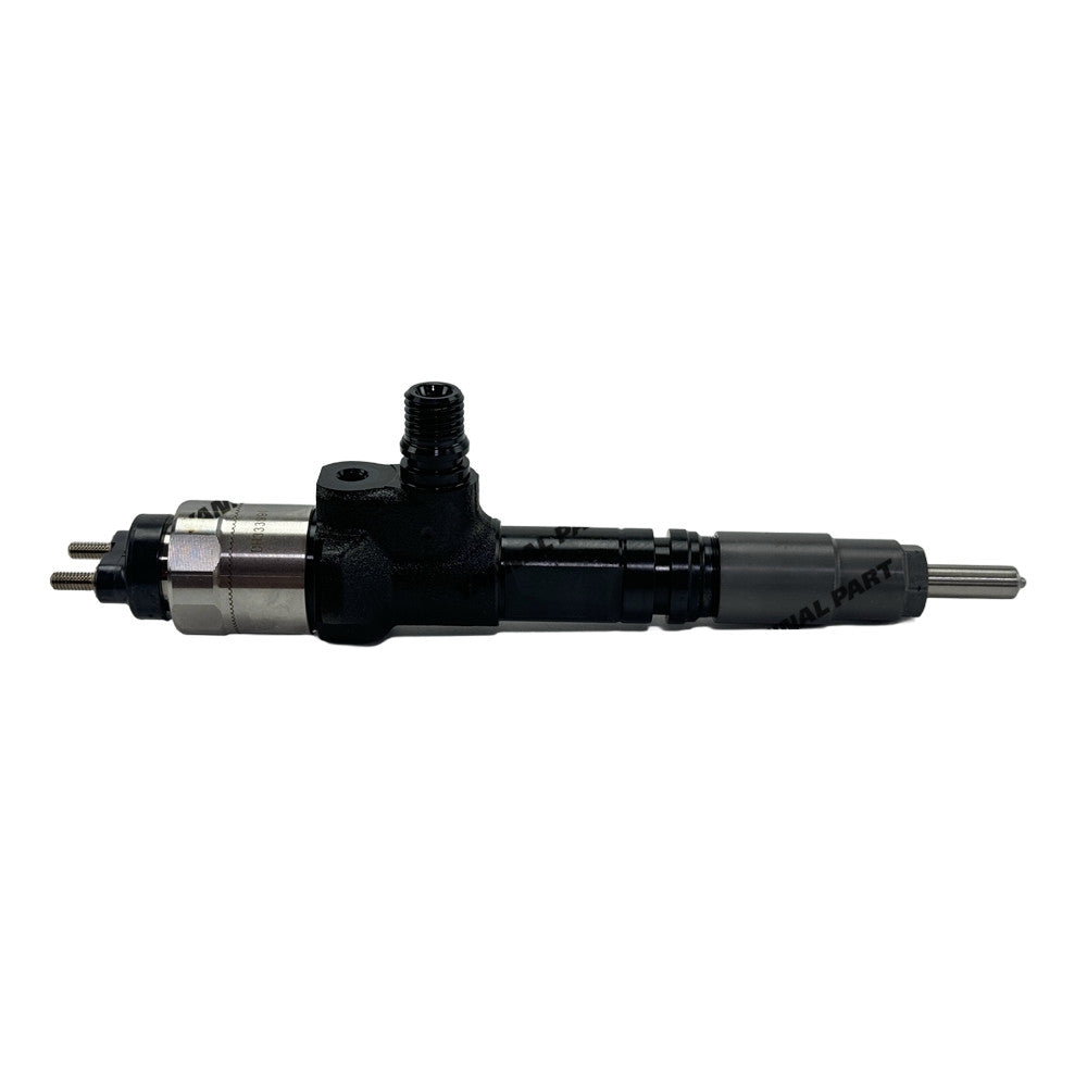 Fuel Injector 1J500-53054 Fit For Kubota V3800 Engine