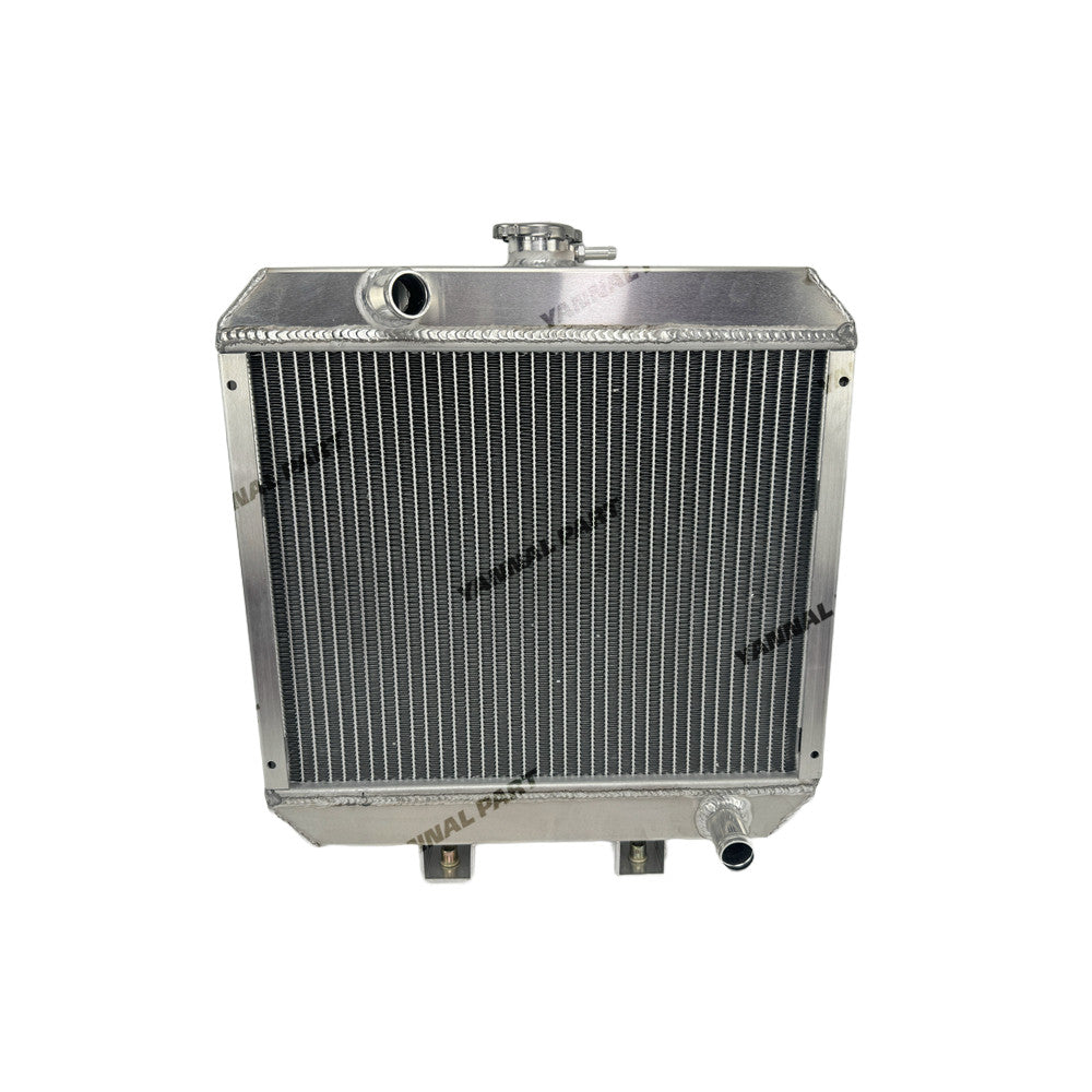 Radiator Assy 15531-72060 Fit For Kubota B1600 B1702 Engine