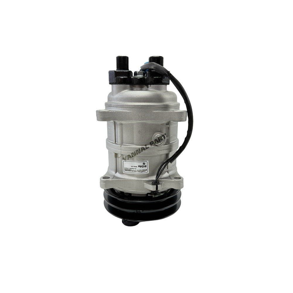 A/C Compressor 7023582 7136676 Fit For Bobcat Engine