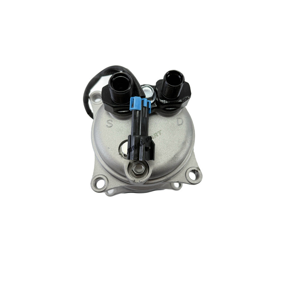 A/C Compressor 7023582 7136676 Fit For Bobcat Engine