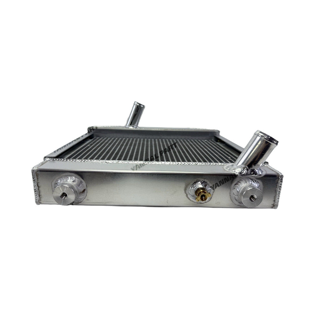 Radiator Assy 15371-72060 Fit For Kubota Kubota B6001 B7001 Engine