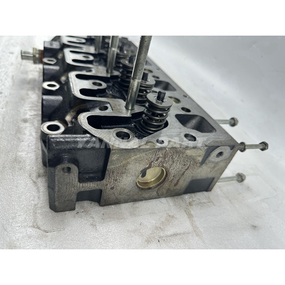 Cylinder Head With Valves For Perkins 404D-22T Engine