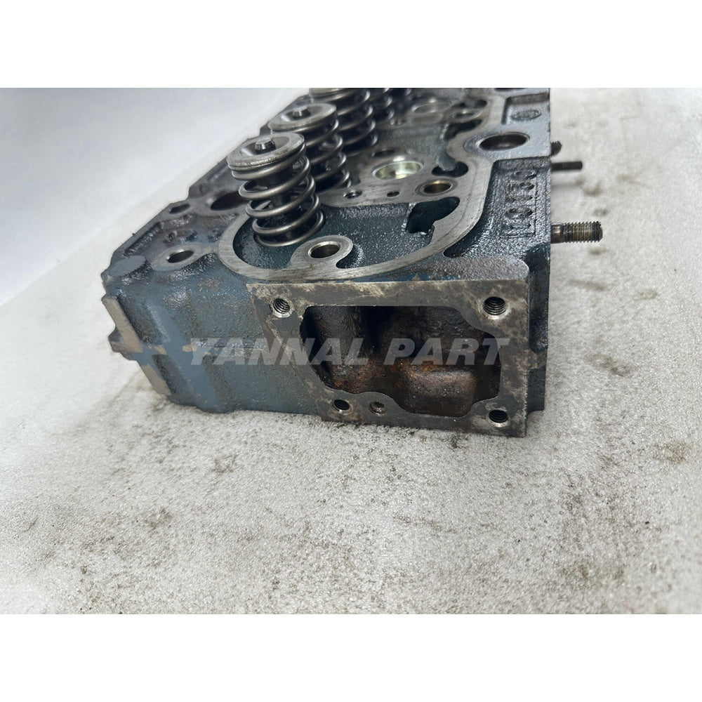 Cylinder Head With Valves For Kubota D1402-IDI Engine