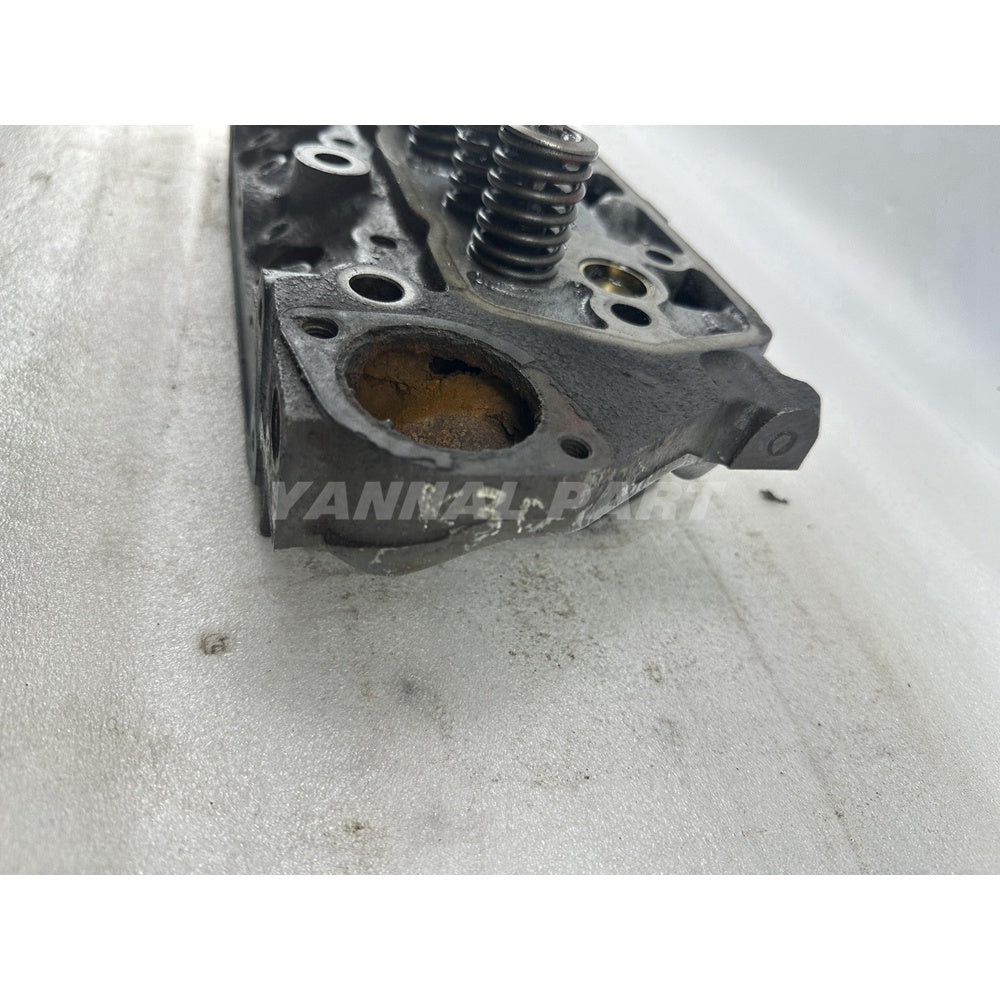 Cylinder Head With Valves For Mitsubishi K3D Engine