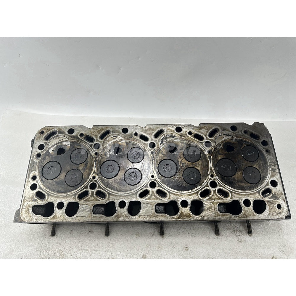 Cylinder Head With Valves For Kubota V3300-IDI Engine