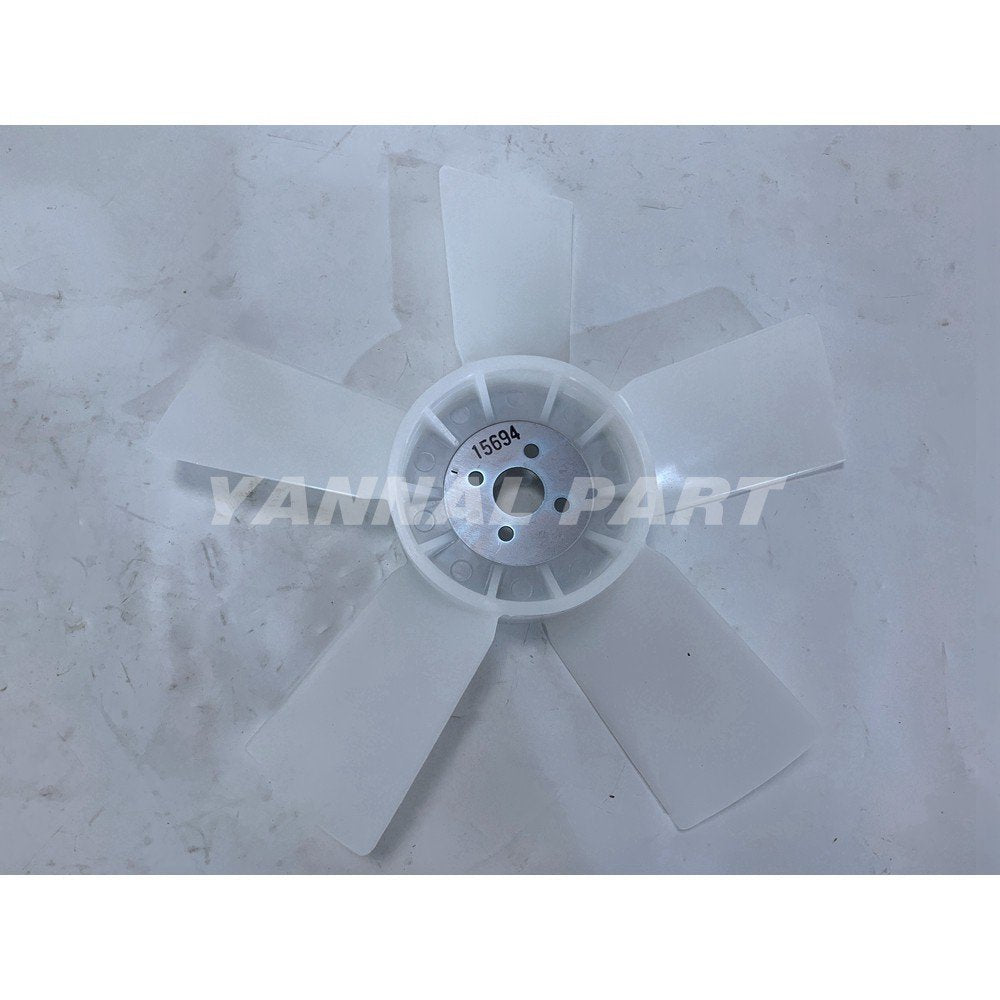 Fan 15694-74110 Fit For Kubota D1005 Engine