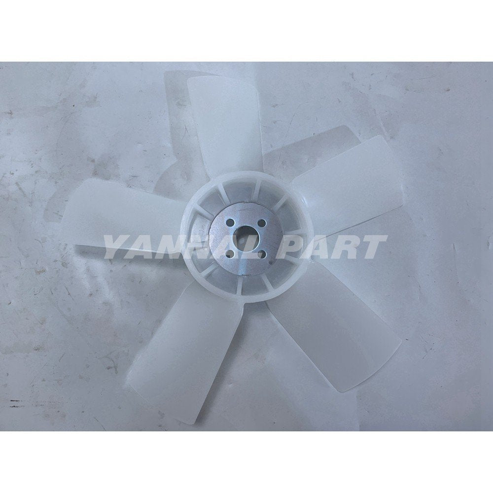 Fan 15694-74110 Fit For Kubota D1005 Engine