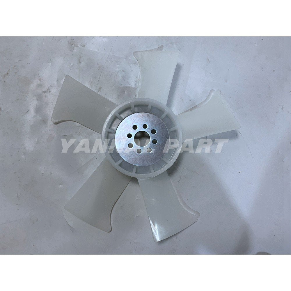 Cooling Fan 16264-74110 Fit For Kubota D1005 Engine