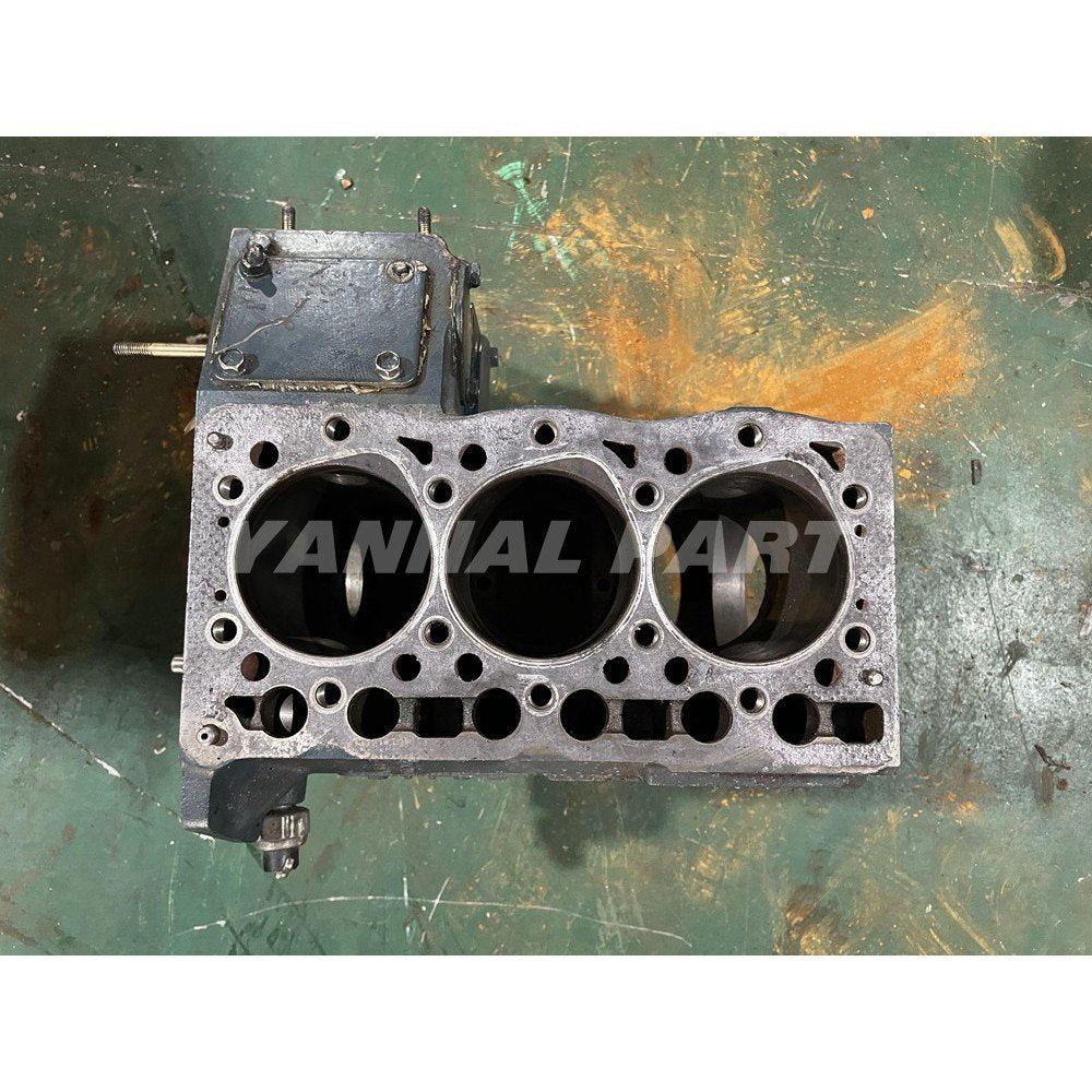 Cylinder Block Fit For Kubota D1105 Engine