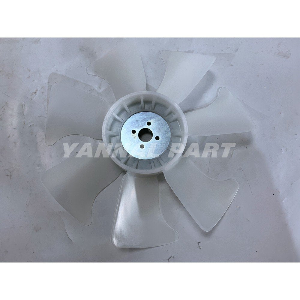 Cooling Fan 16241-74110 Fit For Kubota D1105 Engine