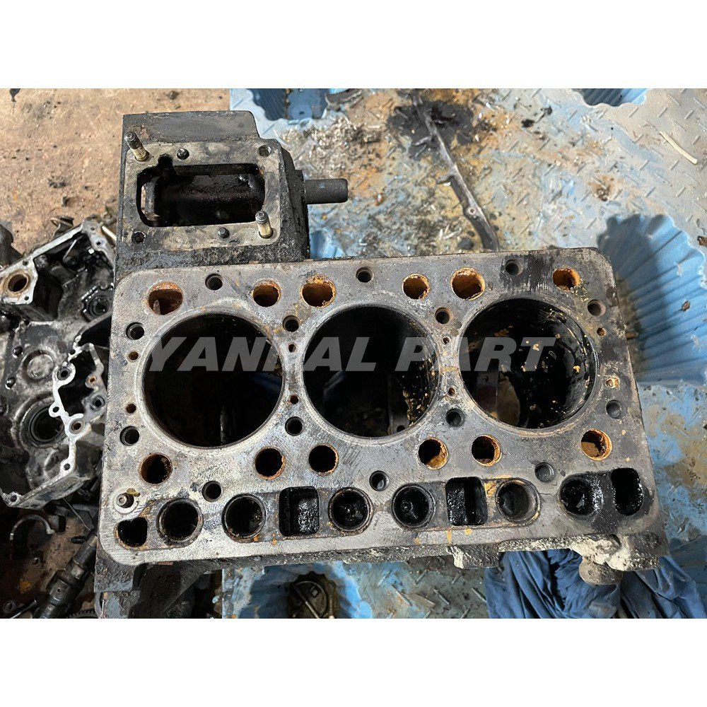 Cylinder Block Fit For Kubota D1302 Engine