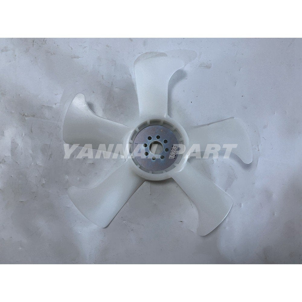 Cooling Fan 16283-74110 Fit For Kubota D1305 Engine