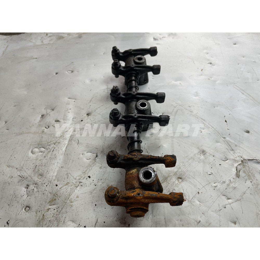 Rocker Arm Assy 15621-14030 Fit For Kubota D1403 Engine