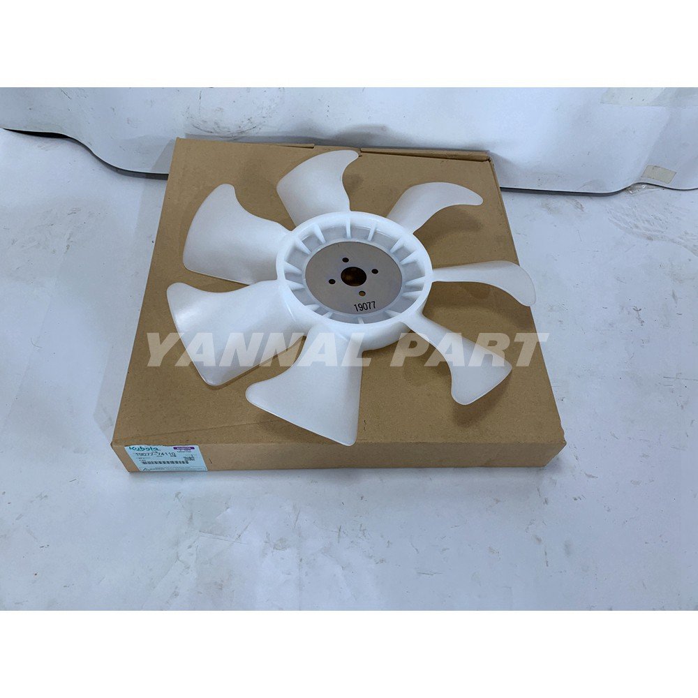 Cooling Fan 19077-74110 Fit For Kubota D1703 Engine