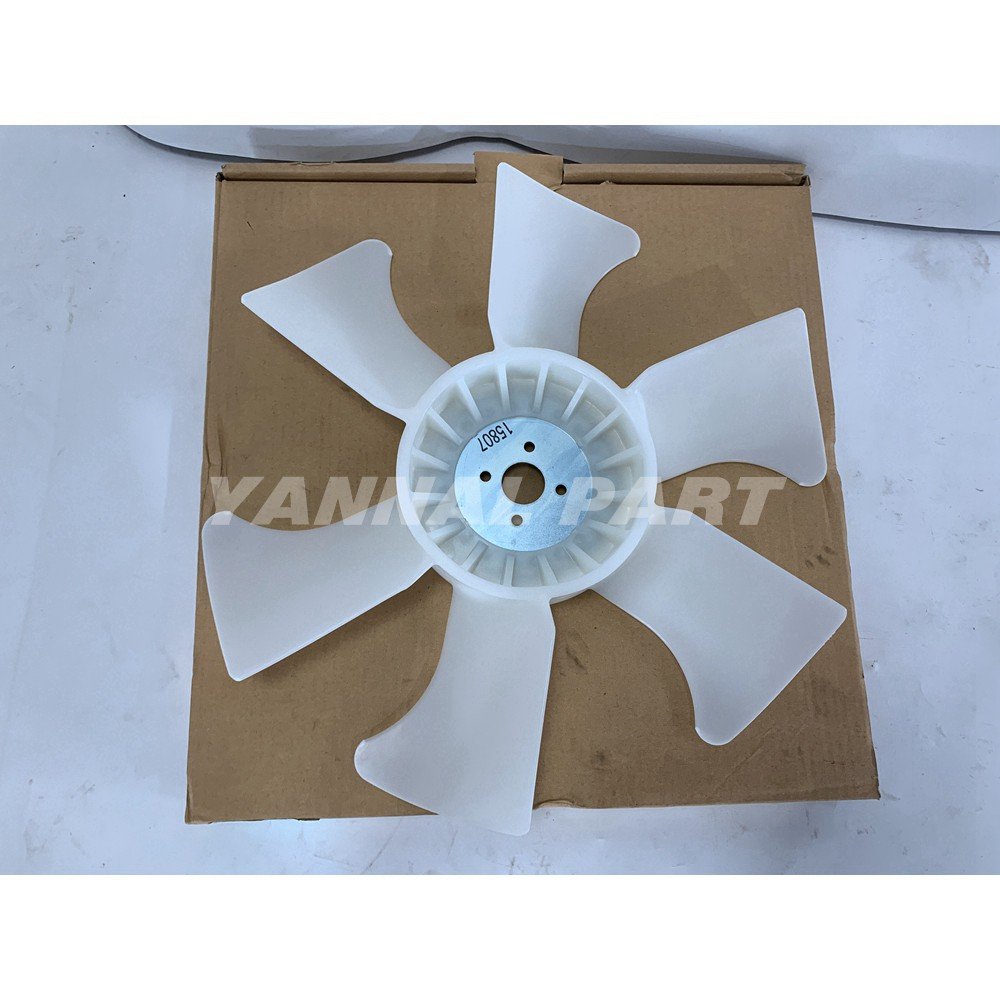 Cooling Fan 15807-74110 Fit For Kubota D1803 Engine