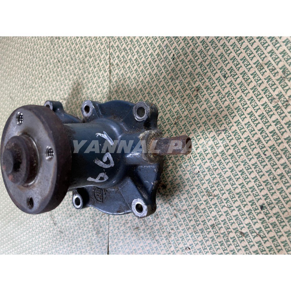 Water Pump Fit For Kubota D662 Engine