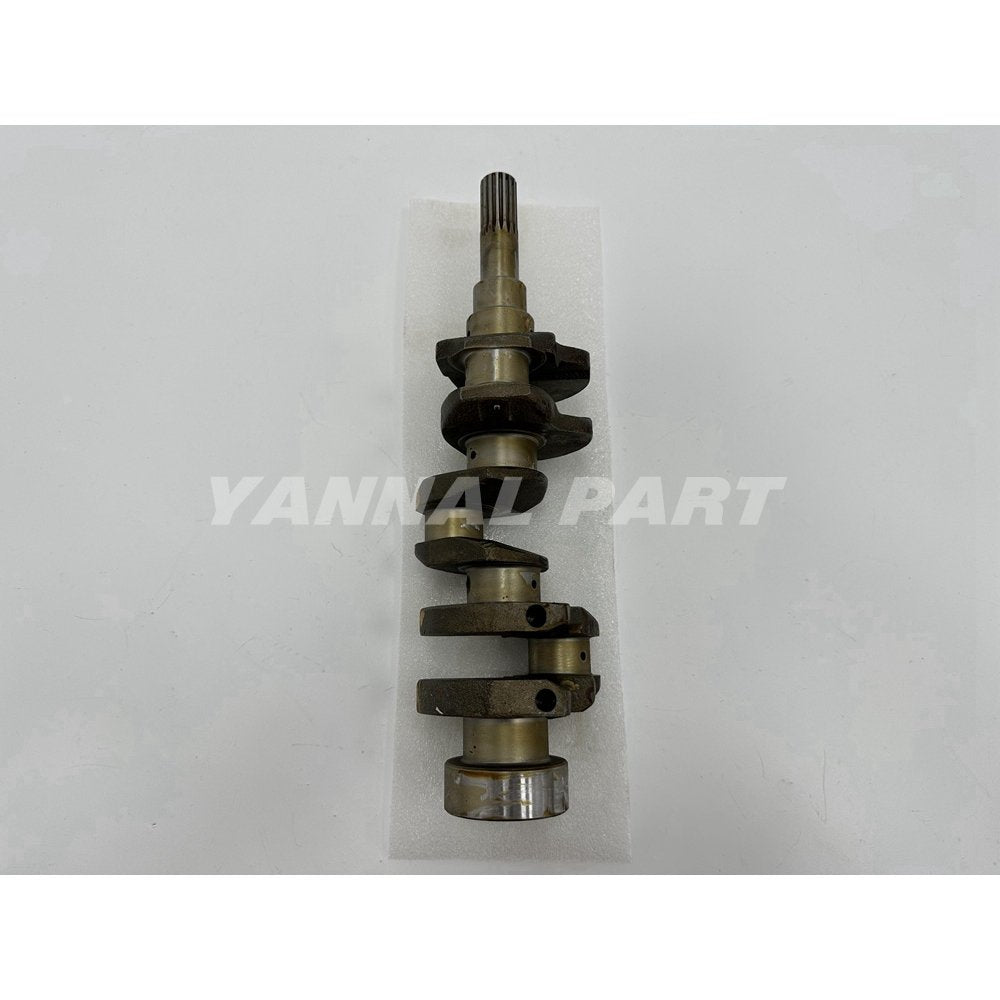 D722 Crankshaft 16861-23012 1686123012 For Kubota D722 Engine Parts