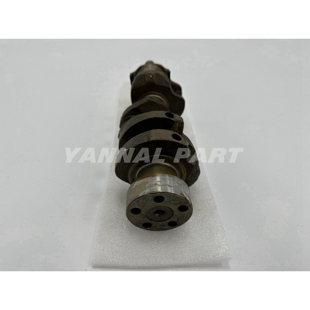 D722 Crankshaft 16861-23012 1686123012 For Kubota D722 Engine Parts