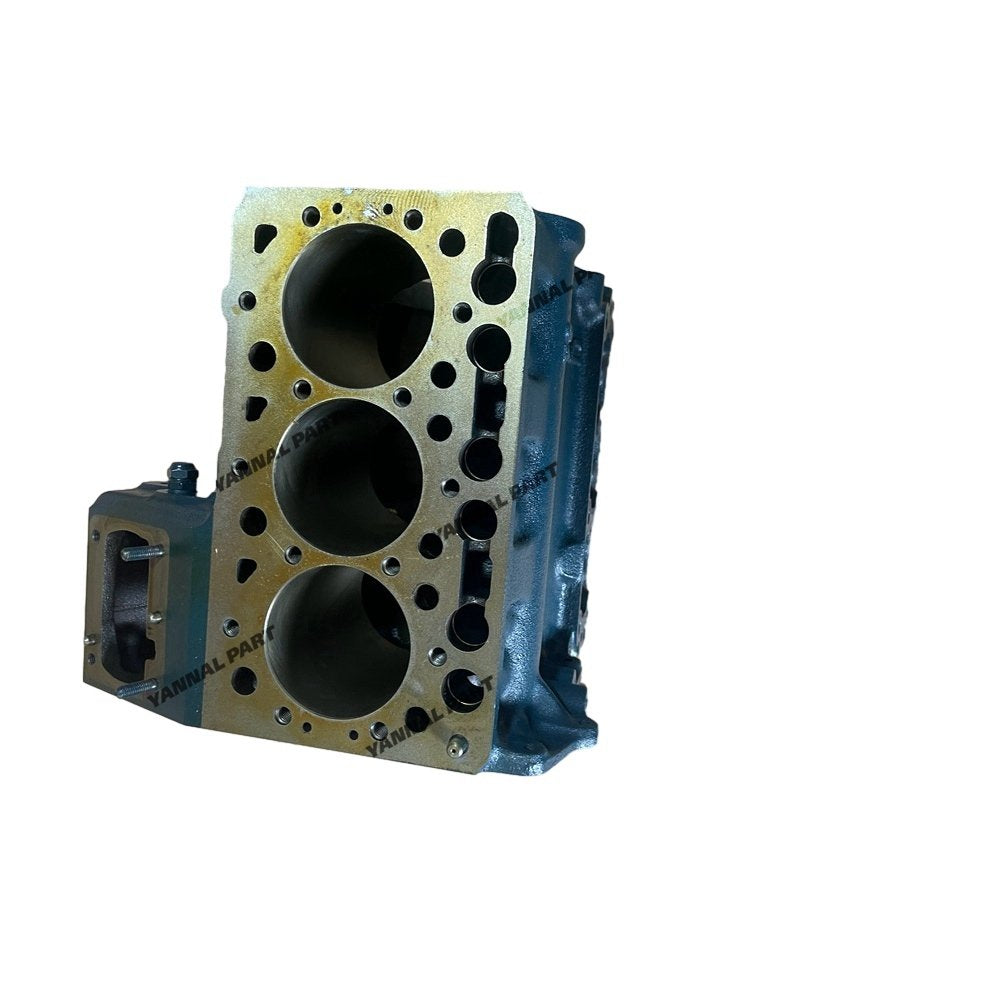 Used D722 Cylinder Block 16873-01016 For Kubota Excavator Parts