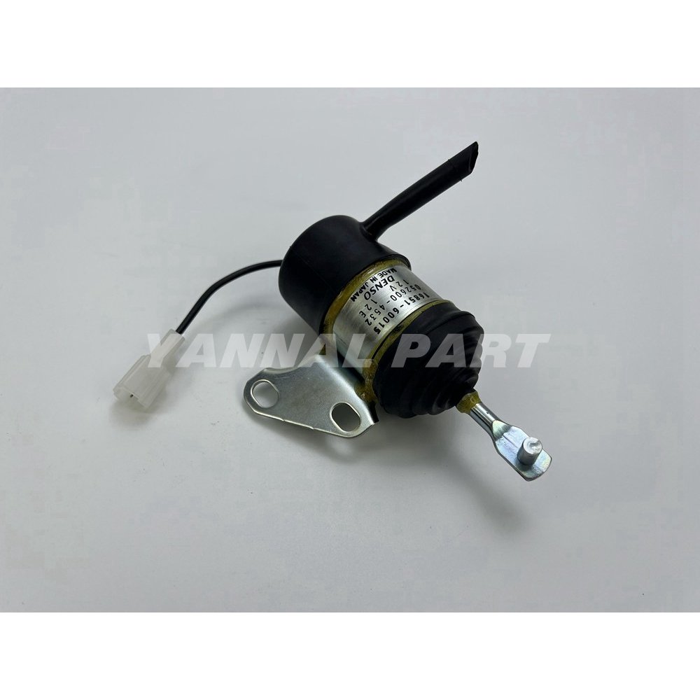 Solenoid Valve 16851-60015 Fit For Kubota D902 Engine