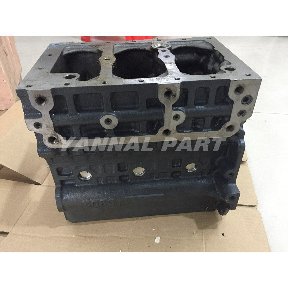 Cylinder Block Fit For Kubota D902 Engine