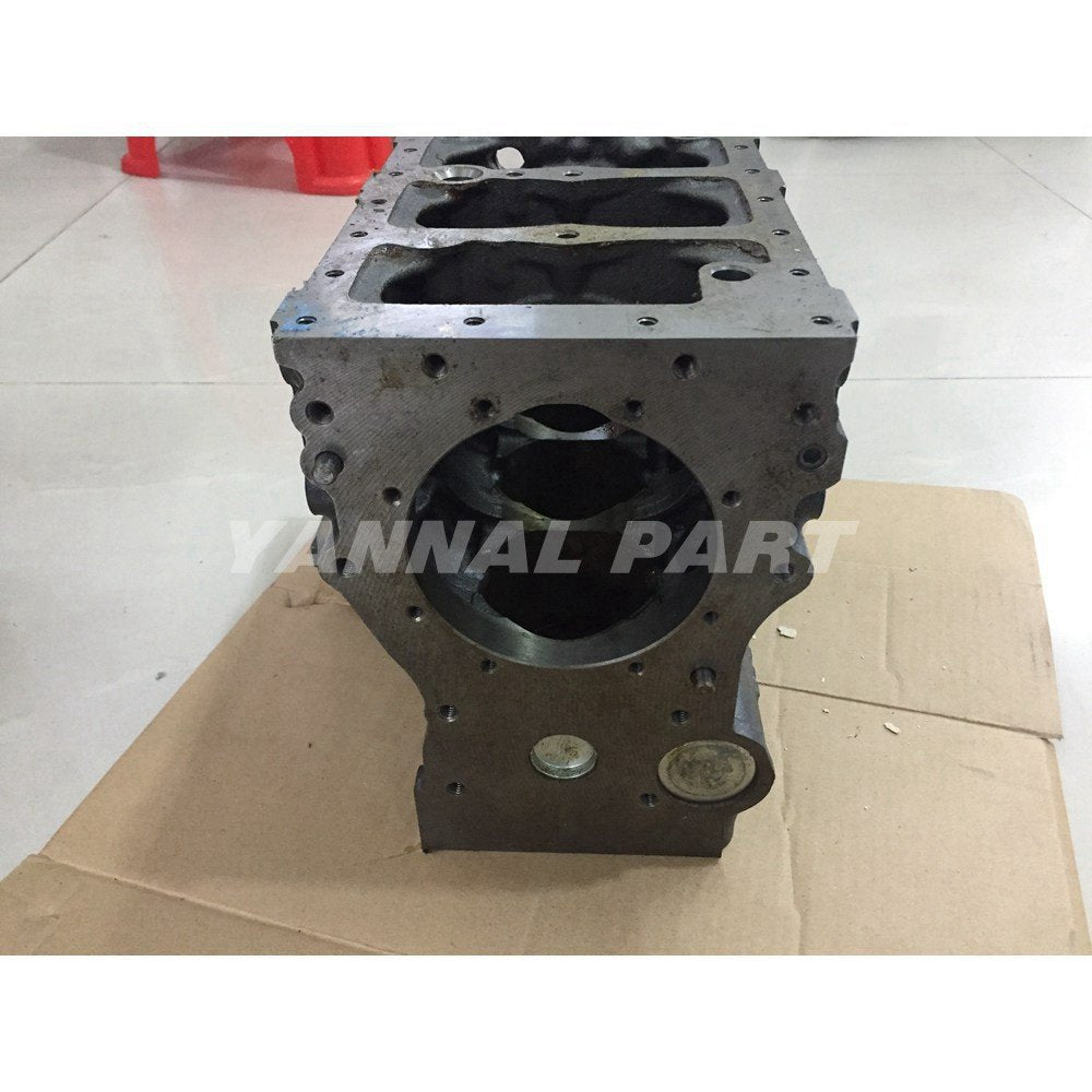 Cylinder Block Fit For Kubota D902 Engine