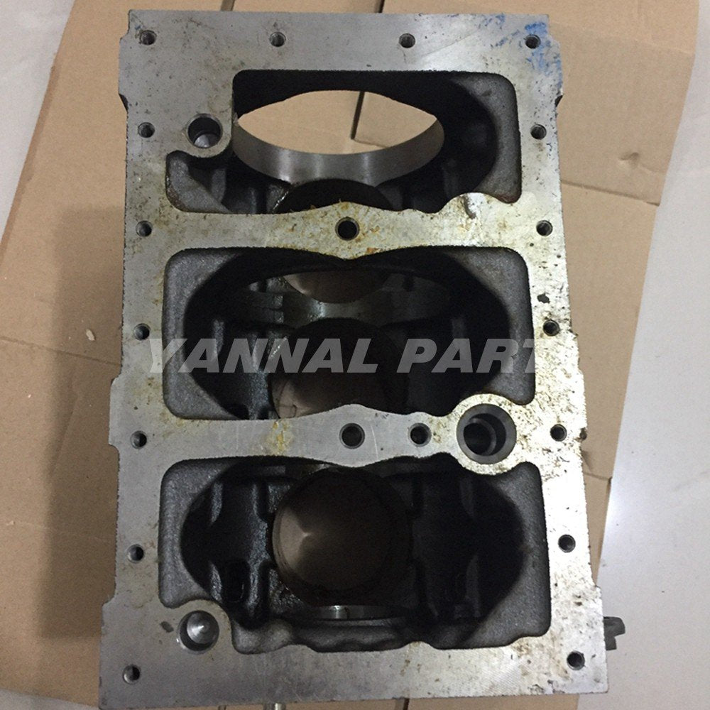 Cylinder Block Fit For Kubota D902 Engine