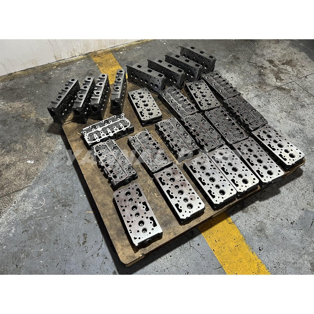 Cylinder Head Fit For Kubota D902 Engine