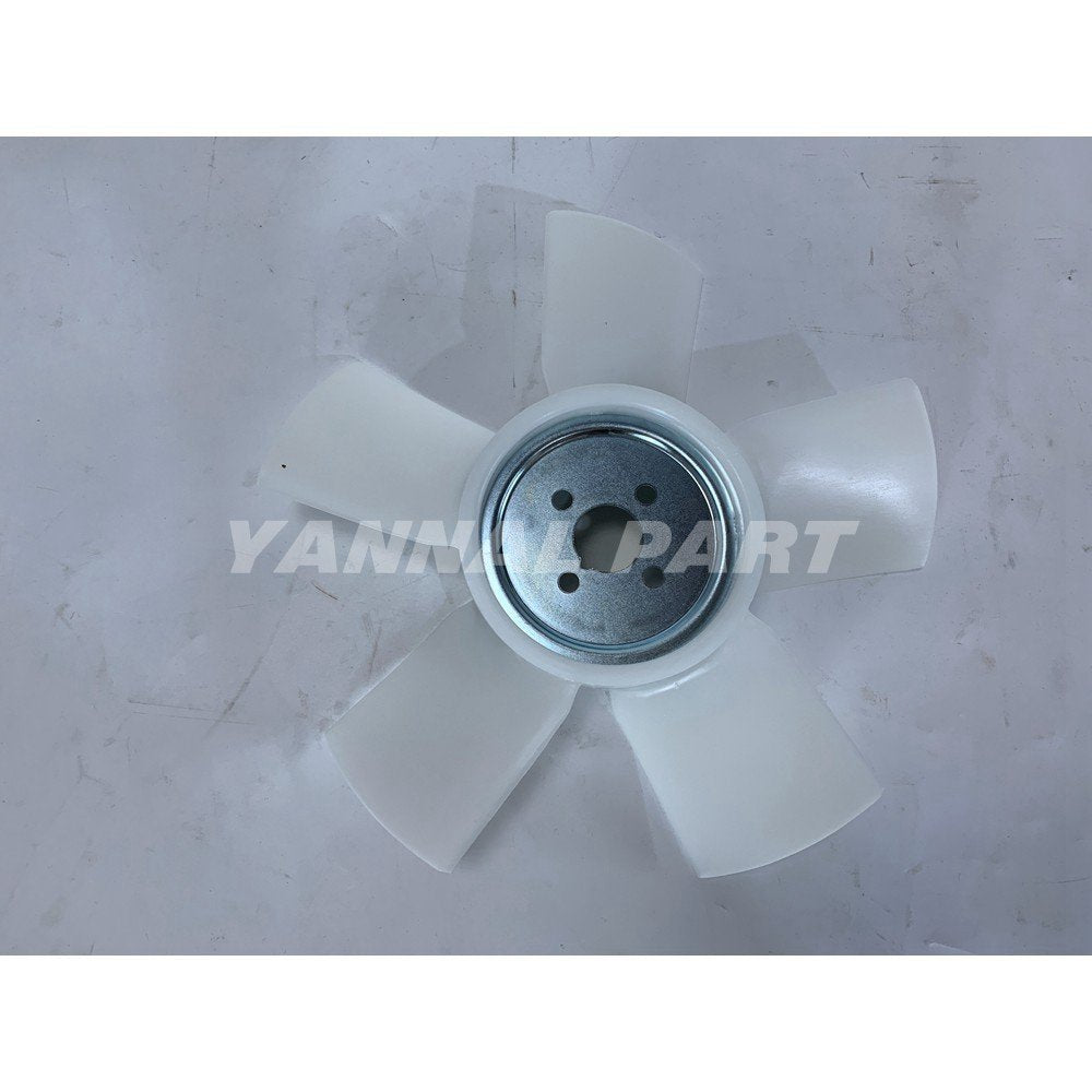 Cooling Fan 15867-74112 Fit For Kubota D905 Engine