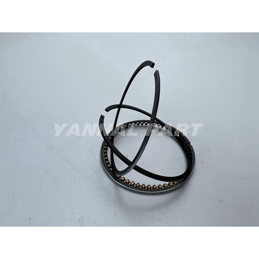 Piston Rings Set 12691-21053 Fit For Kubota DF750 Engine