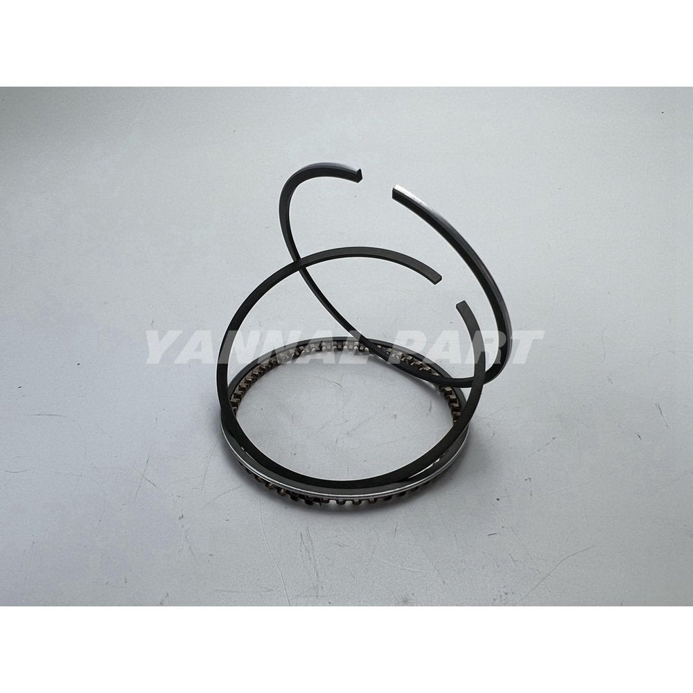 Piston Rings Set 12691-21053 Fit For Kubota DF750 Engine