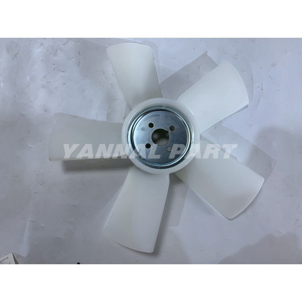 Cooling Fan 12599-74110 Fit For Kubota DF752 Engine