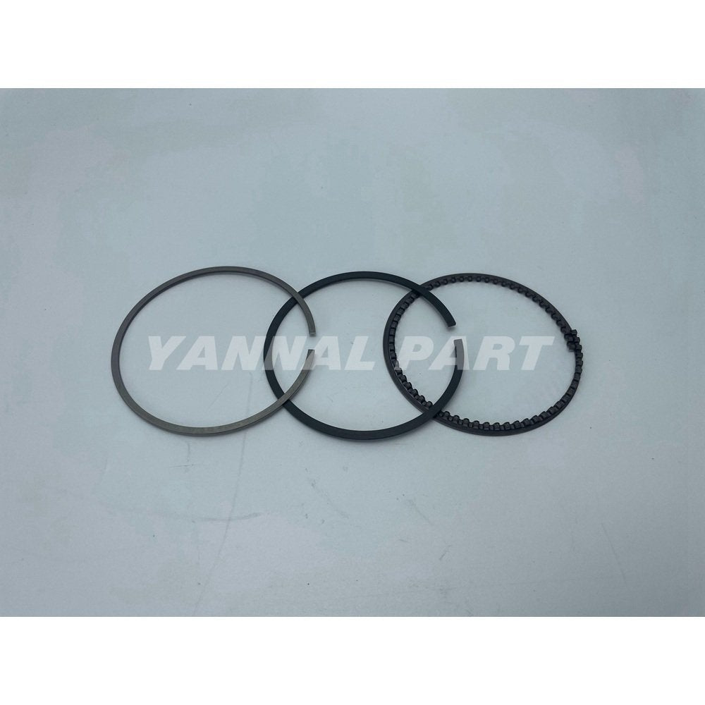 Piston Rings Set EG561-21090 Fit For Kubota DF972 Engine