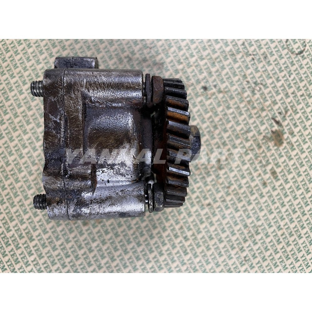 Oil Pump Fit For Kubota V1100 Engine Parts